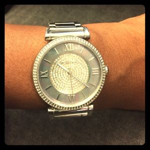 🎉🎉🎉PRICE DROP🎉🎉🎉Michael Kors watch